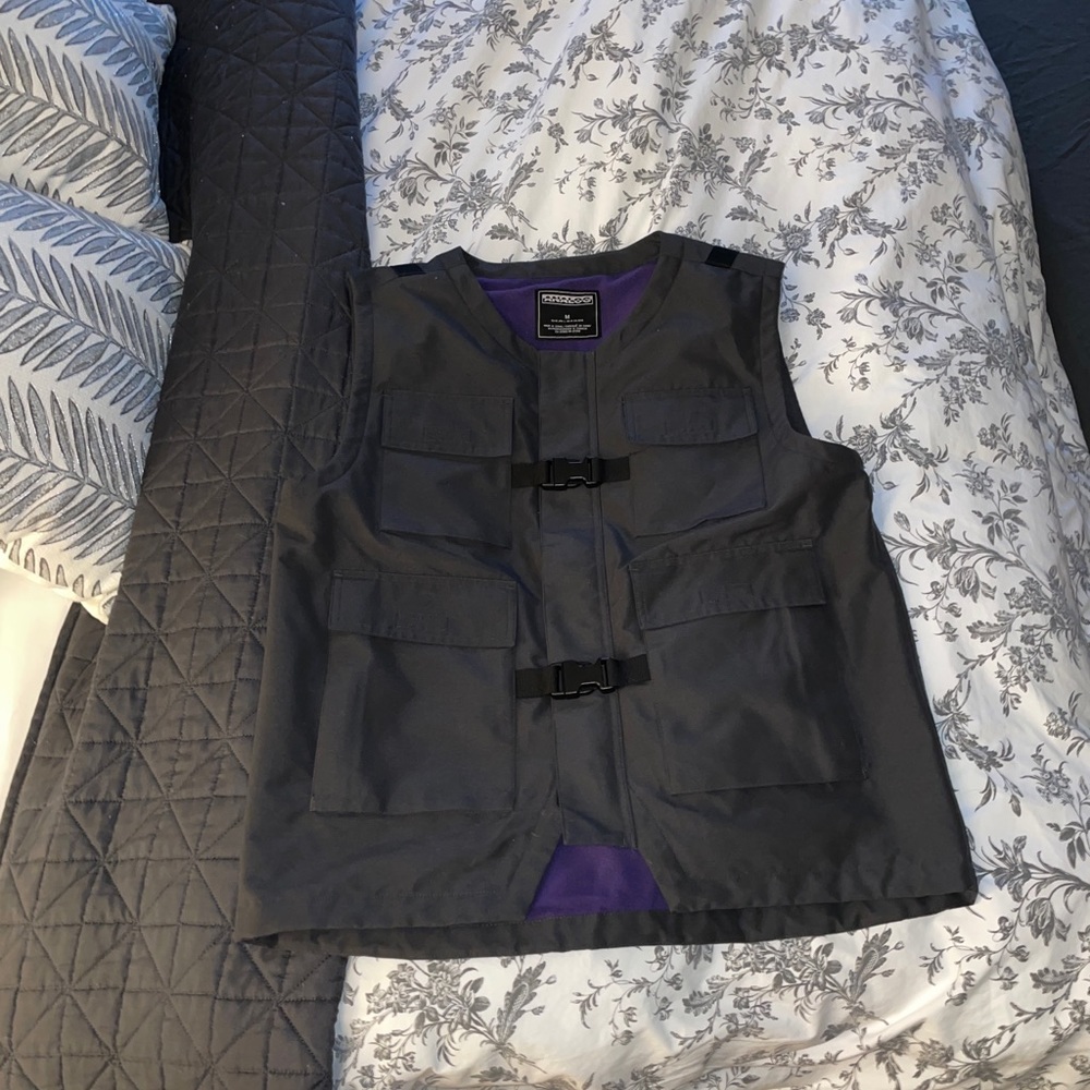 Analog fleece lined utility vest